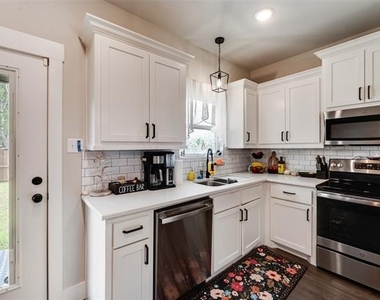 3840 Mcdougal Street - Photo Thumbnail 14