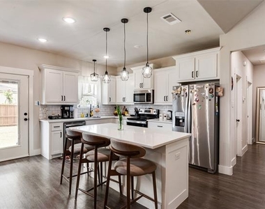 3840 Mcdougal Street - Photo Thumbnail 11