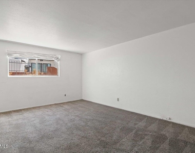 5702 E Camelback Road - Photo Thumbnail 10