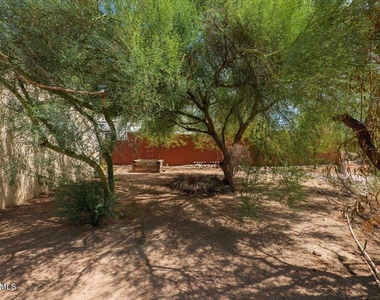 5702 E Camelback Road - Photo Thumbnail 15