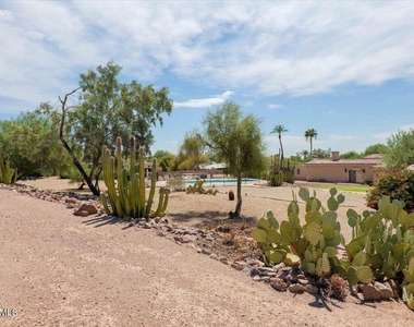 5702 E Camelback Road - Photo Thumbnail 21