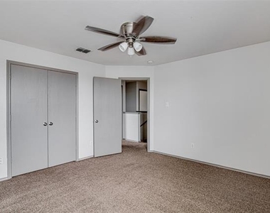 1420 Krista Drive - Photo Thumbnail 22