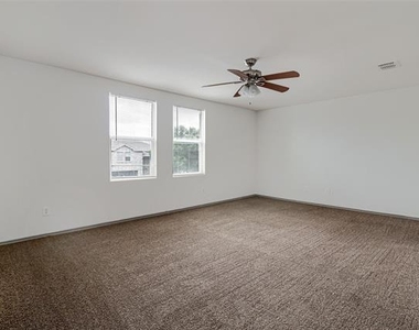 1420 Krista Drive - Photo Thumbnail 14