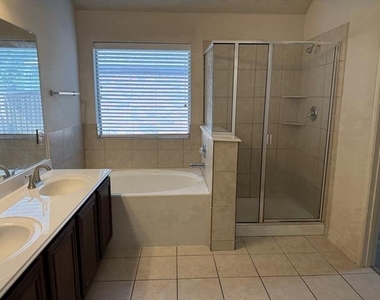 5121 Hidden Knolls Drive - Photo Thumbnail 10