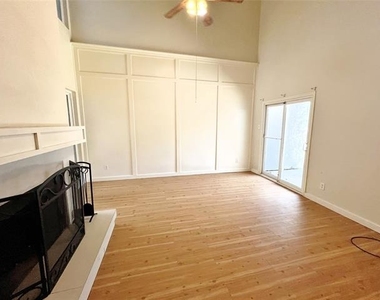 725 Cain Street - Photo Thumbnail 1