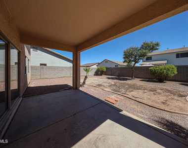 14584 W Watson Lane - Photo Thumbnail 37