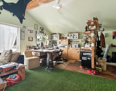 8910 San Fernando Way - Photo Thumbnail 18