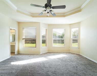 1323 Luverne Drive - Photo Thumbnail 17