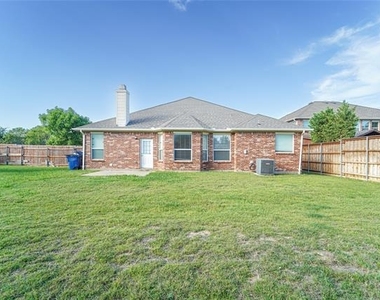 1323 Luverne Drive - Photo Thumbnail 32