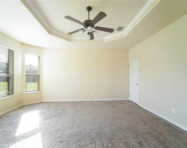 1323 Luverne Drive - Photo Thumbnail 18