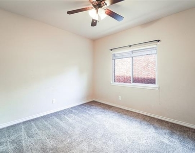 1323 Luverne Drive - Photo Thumbnail 23