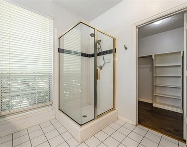 8817 Pocono Drive - Photo Thumbnail 28