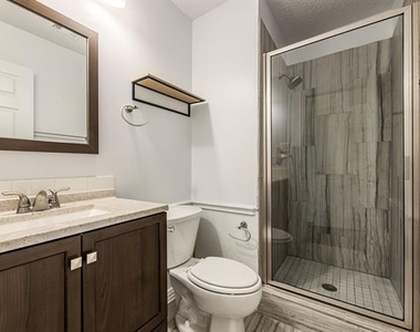8817 Pocono Drive - Photo Thumbnail 29