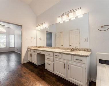 8817 Pocono Drive - Photo Thumbnail 25