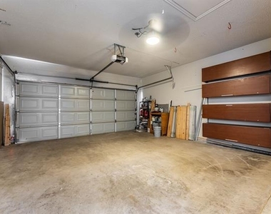 8817 Pocono Drive - Photo Thumbnail 32