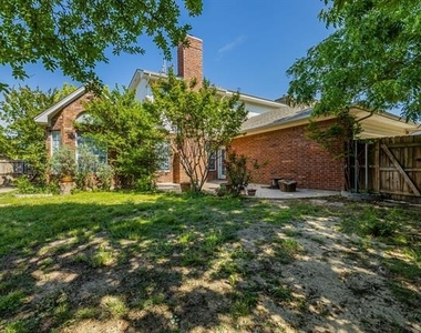 8817 Pocono Drive - Photo Thumbnail 38