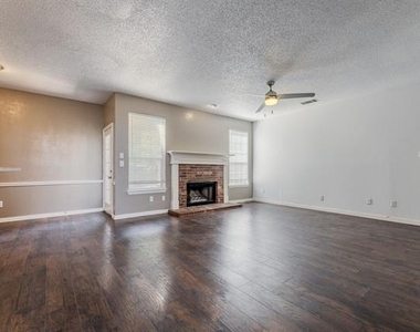 8817 Pocono Drive - Photo Thumbnail 19