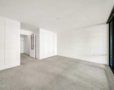 4808 N 24th Street - Photo Thumbnail 11