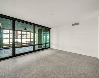 4808 N 24th Street - Photo Thumbnail 12