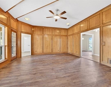 1824 Sacramento Terrace - Photo Thumbnail 28