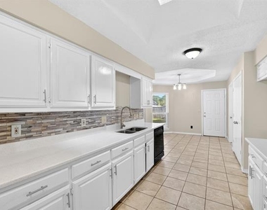 1824 Sacramento Terrace - Photo Thumbnail 35