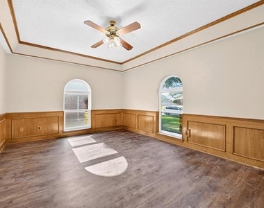 1824 Sacramento Terrace - Photo Thumbnail 9