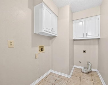 1824 Sacramento Terrace - Photo Thumbnail 30