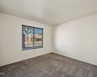 14802 W Greystone Drive - Photo Thumbnail 17