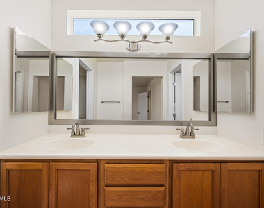 14802 W Greystone Drive - Photo Thumbnail 13