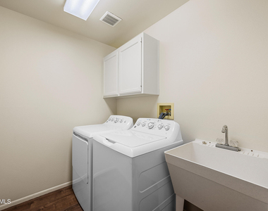 14802 W Greystone Drive - Photo Thumbnail 19