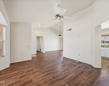 14802 W Greystone Drive - Photo Thumbnail 3
