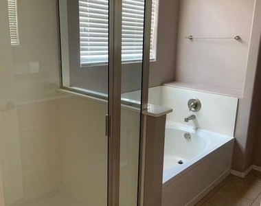 17748 W Desert Bloom Street - Photo Thumbnail 11