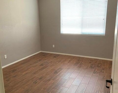 17748 W Desert Bloom Street - Photo Thumbnail 17