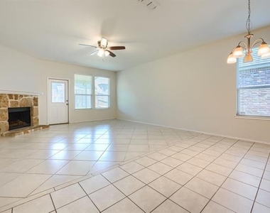 10233 Pyrite Drive - Photo Thumbnail 9