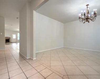10233 Pyrite Drive - Photo Thumbnail 3