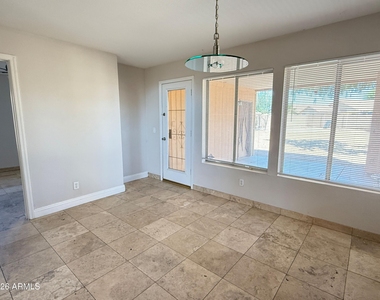 1274 W Sparrow Court - Photo Thumbnail 6