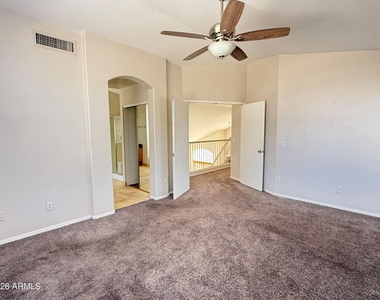 1274 W Sparrow Court - Photo Thumbnail 11