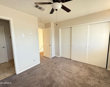 1274 W Sparrow Court - Photo Thumbnail 17