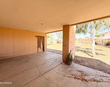 1274 W Sparrow Court - Photo Thumbnail 30