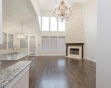 9704 Tanen Drive - Photo Thumbnail 3
