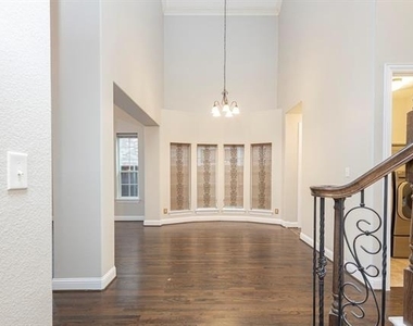 9704 Tanen Drive - Photo Thumbnail 18