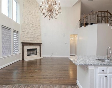 9704 Tanen Drive - Photo Thumbnail 8