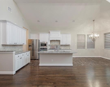 9704 Tanen Drive - Photo Thumbnail 13