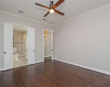 9704 Tanen Drive - Photo Thumbnail 31