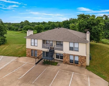 143 Allencrest Drive - Photo Thumbnail 1