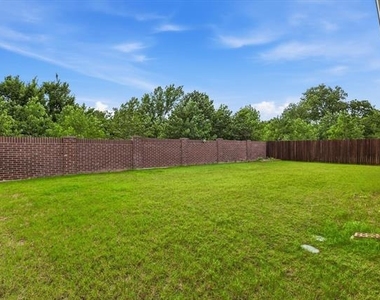 8309 Gray Squirrel Lane - Photo Thumbnail 16