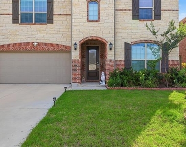 8309 Gray Squirrel Lane - Photo Thumbnail 3