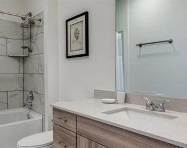10030 Garland Road - Photo Thumbnail 6