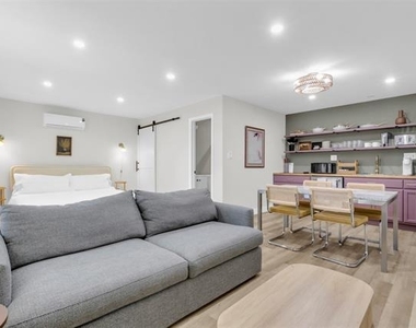 4121 Junius Street - Photo Thumbnail 9
