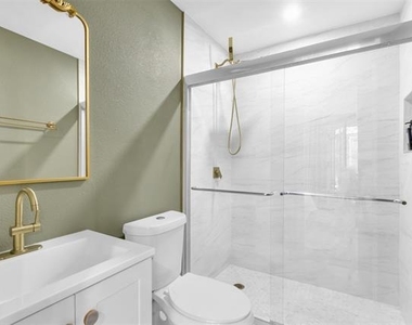 4121 Junius Street - Photo Thumbnail 15